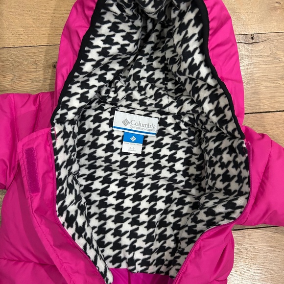 Columbia Infant Snuggly Bunny Bunting 🐰 HOT PINK HOUNDSTOOTH SNOWSUIT 0 - 3 - Picture 4 of 9